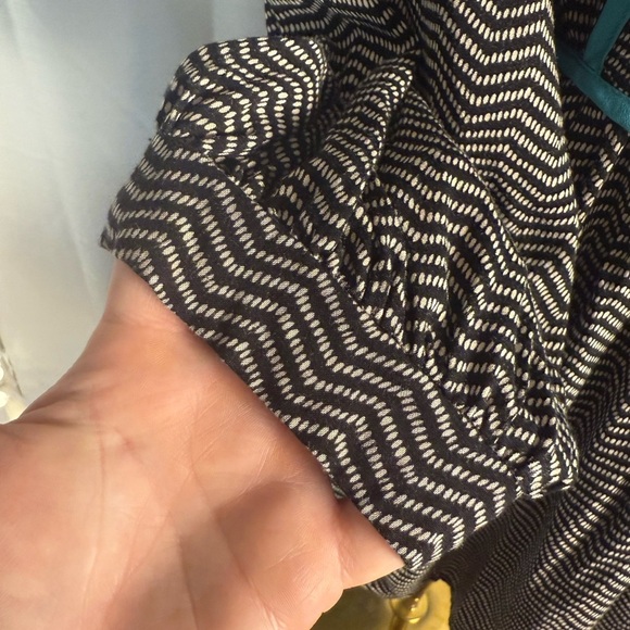 THML Gray and Blue Pleated 3/4 Sleeve Blouse - Picture 7 of 8